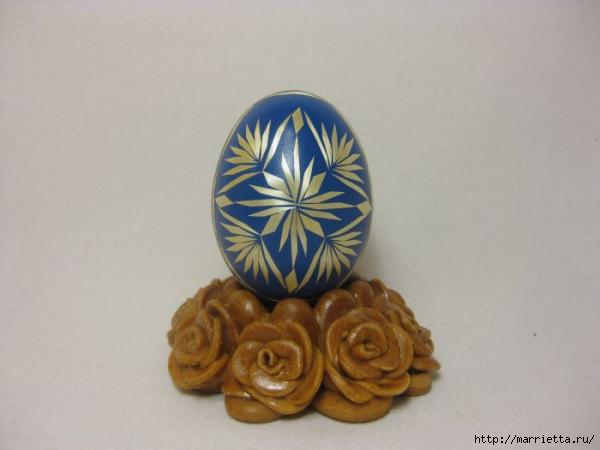 пасхальные яйца декор соломкой (13) (600x450, 65Kb)