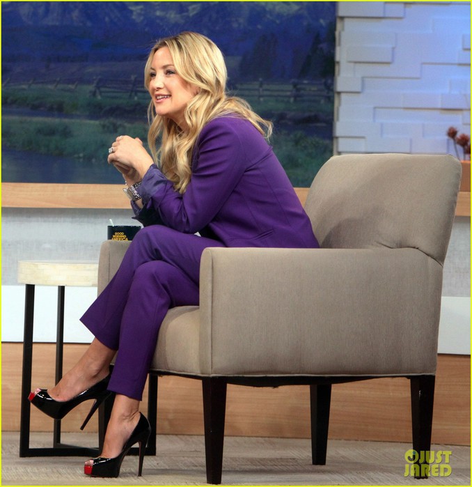 kate-hudson-good-morning-america-appearance-21 (678x700, 101Kb)