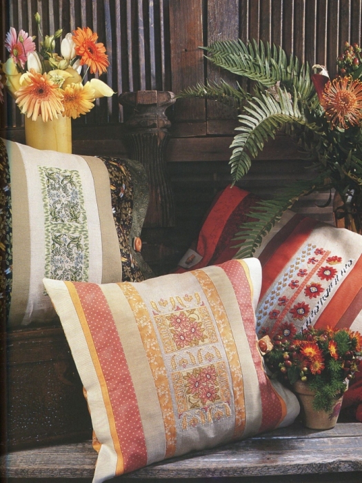Отличный журнал вышивки Marie Barber - Cross-Stitch Florals (31) (525x700, 303Kb)