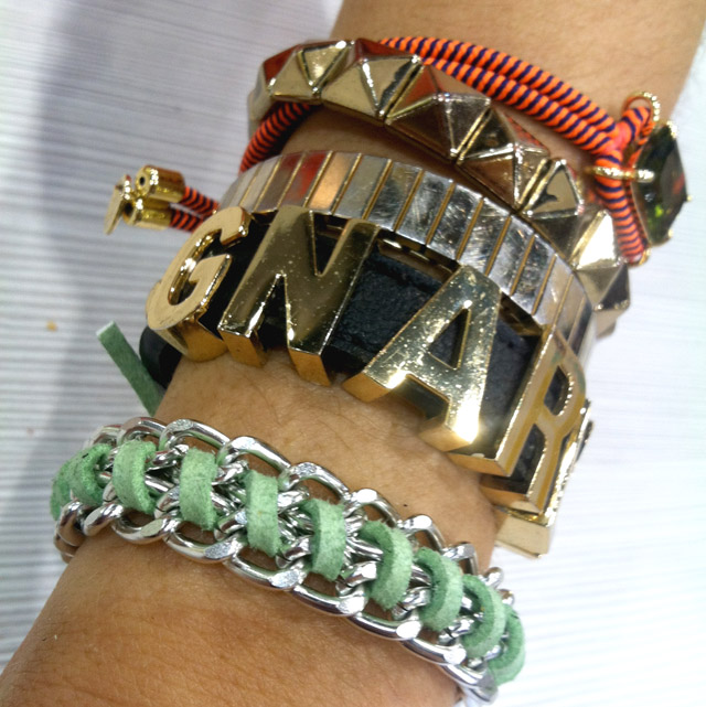 ispydiy_bracelets2 (640x641, 153Kb)