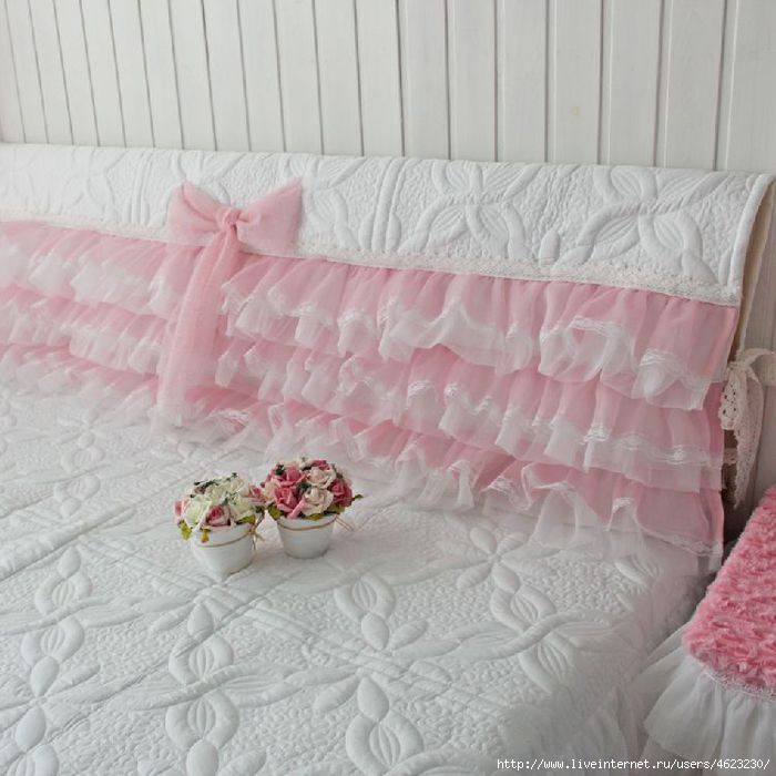 Сшить декоративные подушки на кровать