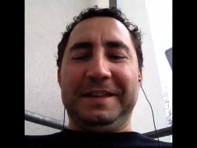 Video call snapshot 5 (640x480, 317Kb)