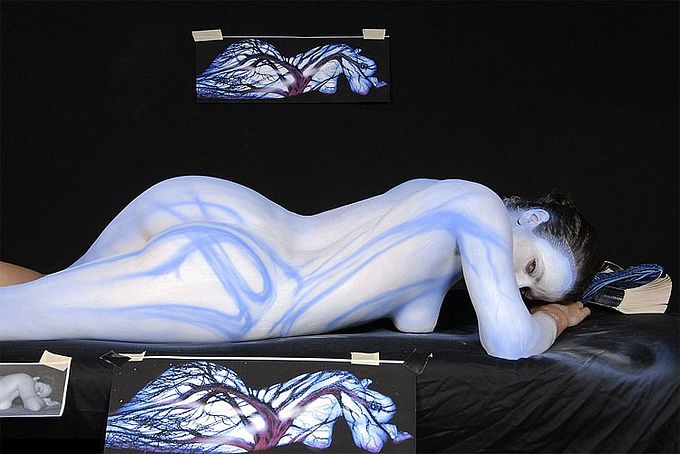 0008bodyart (680x454,  53Kb)