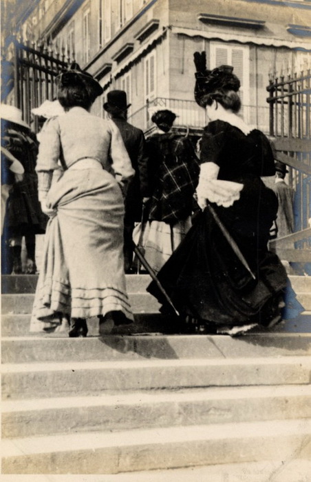 Paris-Steps-to-Rue-de-Rivoli-3rd-June-1906-598x925 (452x700, 102Kb)