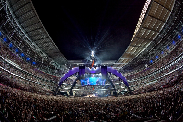 sng U2_London (700x466, 190Kb)