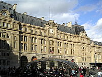 200px-Gare_Saint-Lazare_Facade (200x150, 11Kb)