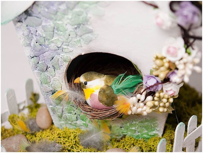 Домик для птички из картона, палочек от мороженого, с мозаикой из яичной скорлупы (29) (700x526, 71Kb)