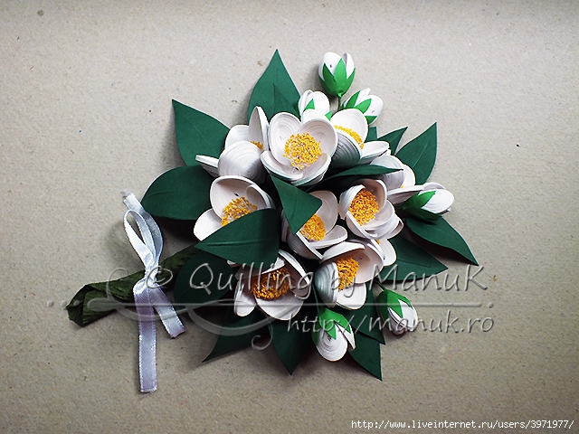 quilled-jasmine-flowers-bouquet (640x480, 274Kb)