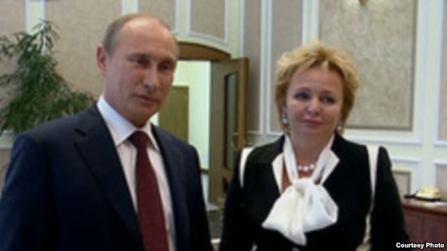 CA2B71FF-17DB-4520-BA83-30C09495FEFD_w640_r1_s (640x360, 24Kb)