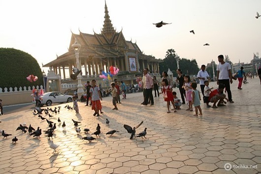 cambodia-19_thumb[1] (530x353, 64Kb)