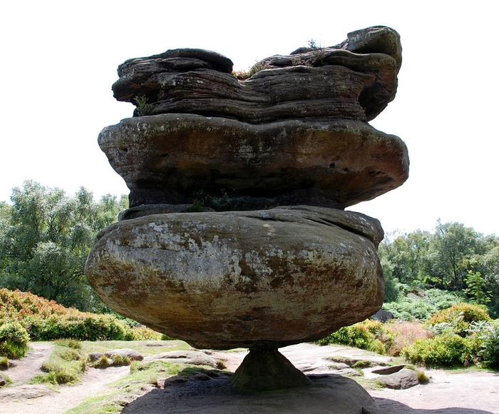 brimham-rocks-6 (700x580, 286Kb)