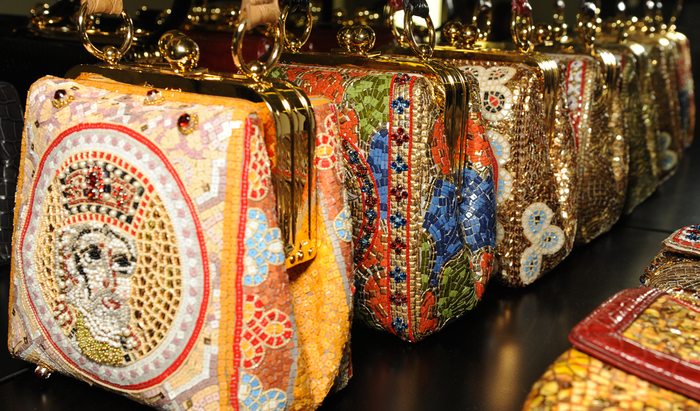 dolce-and-gabbana-fw-2014-mosaic-women-collection-the-handbags (700x411, 520Kb)