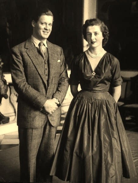 Johnny and Frances Spencer, Princess Diana's parents. (453x600, 168Kb)