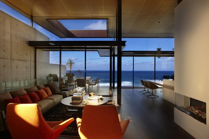 современный дом на берегу океана (700x466, 208Kb)