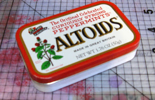 4045361_Altoid_Tin (320x207, 30Kb)