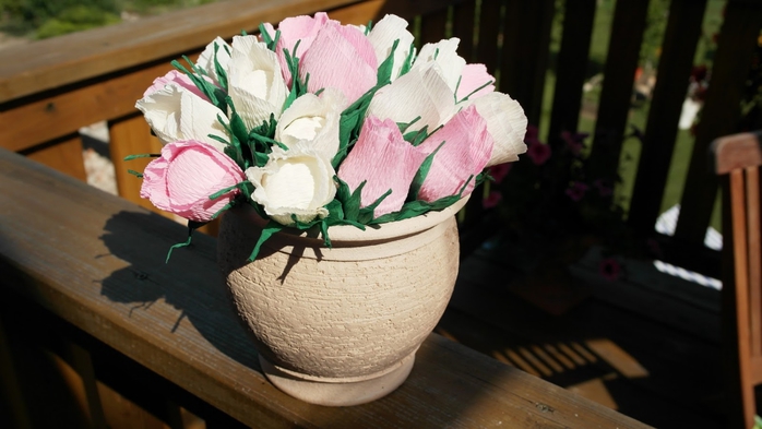 Букет тюльпанов из гофрированной бумаги. Фото мастер-класс (15) (700x393, 175Kb)
