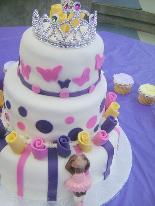 Торты принцессы на день рождения девочки фото