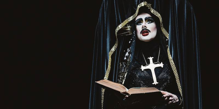 Virgin-Xtravangzah-Photo-Paul-Grace (700x350, 131Kb)