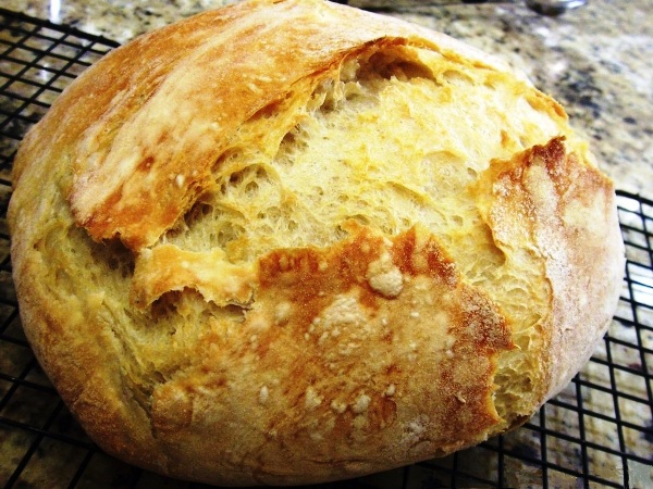 Домашний хлеб в духовке: простые и вкусные рецепты на каждый день
