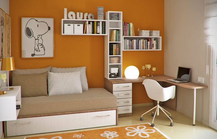 Beautiful-Orange-and-White-Young-Workspace-with-Snoopy-Poster-in-the-Wall (700x448, 278Kb)