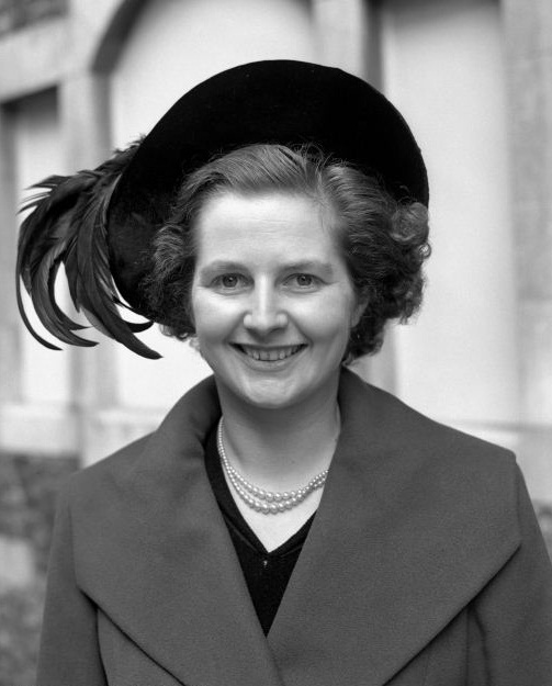 99534386_large_margaretthatcherat24yearsofage (503x625, 72Kb)