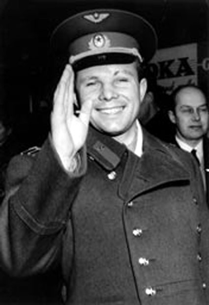 Gagarin_in_Sweden 1964 (425x618, 35Kb)