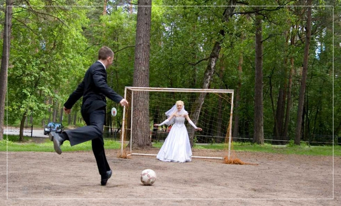 football_wedding (700x423, 257Kb)