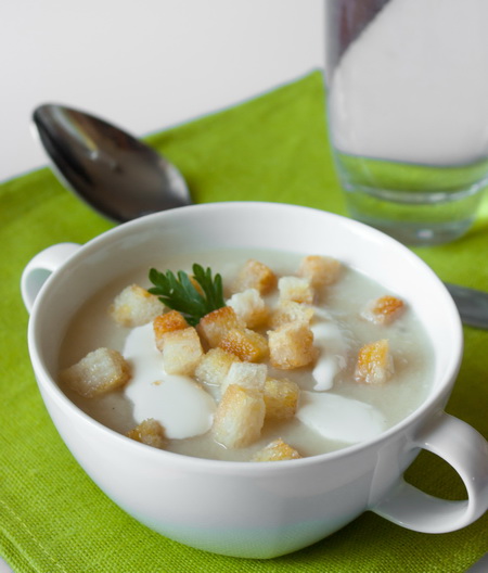 3858000_creamycauliflowersoup (450x528, 69Kb)