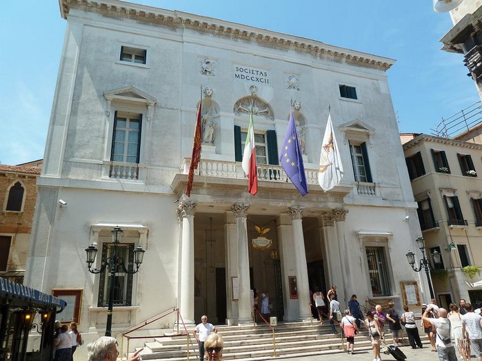 182-San-Marco-Teatro-La-Fenice (700x524, 113Kb)