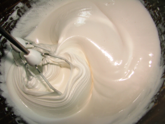 Как сделать белую заливку для торта