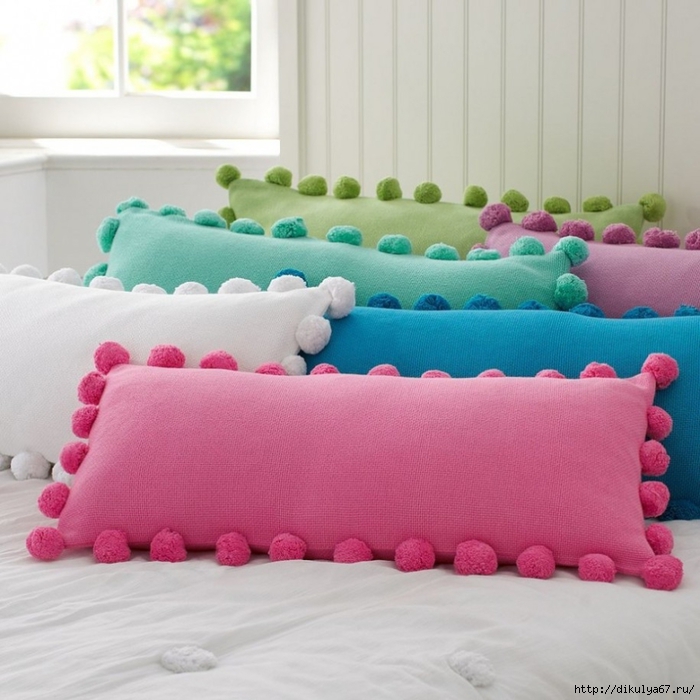 Colorful-Sofa-Unique-Covering-Beautiful-Pillows-Design-Ideas-915x915 (700x700, 274Kb)