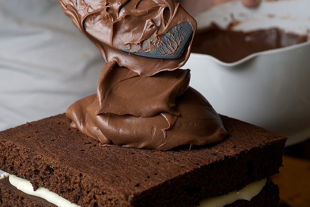 1312968086_cake-chocolate-food-sweet-yum-favim.com-120508 (640x428, 141Kb)
