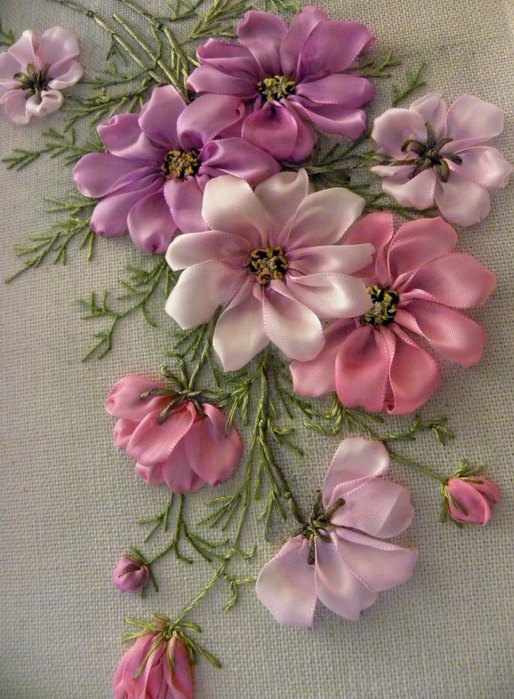Самые красивые цветы для вышивки лентами