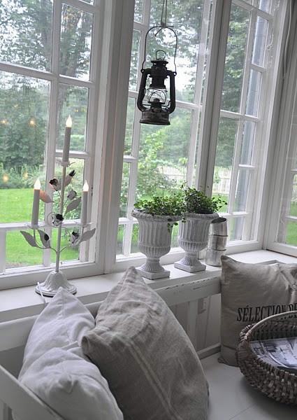 windowsill-decorating-ideas7 (425x600, 165Kb)