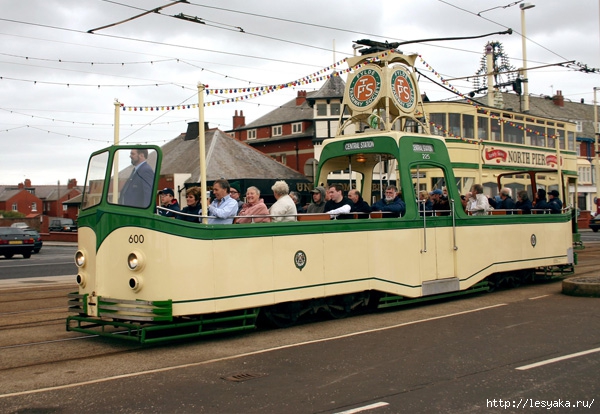 3925073_blackpooltramopenboat (600x414, 204Kb)