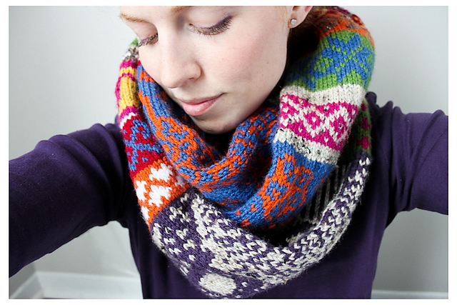 fair_isle_infinity_scarf-12_medium2 (640x427, 218Kb)