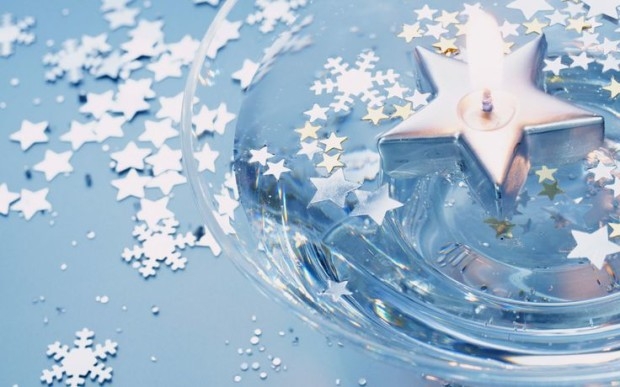 how-to-use-snowflakes-in-winter-decor-ideas-21-620x387 (620x387, 137Kb)