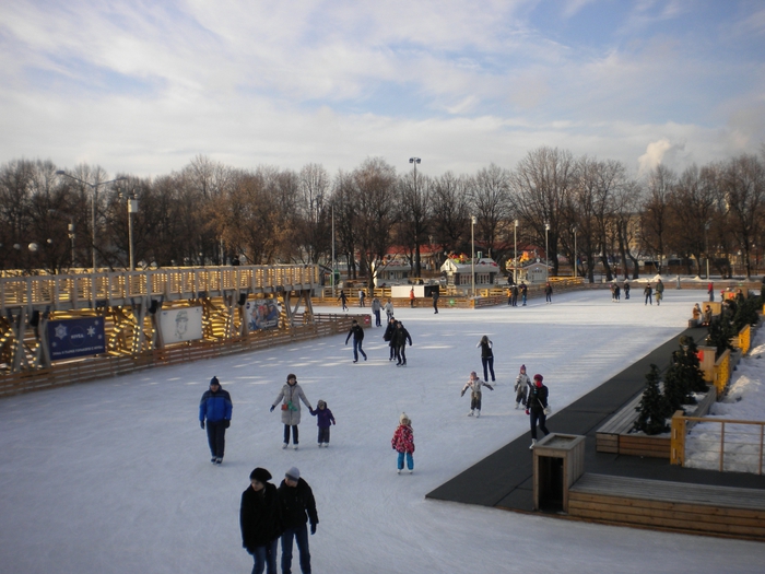 Парк горького казань каток