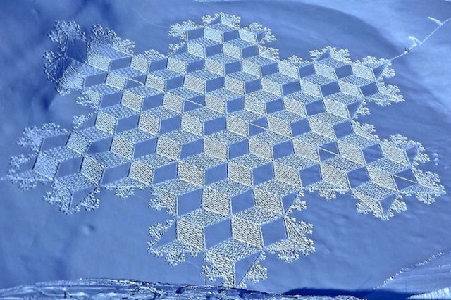 snow-stomping-patterns-2 (640x426, 212Kb)