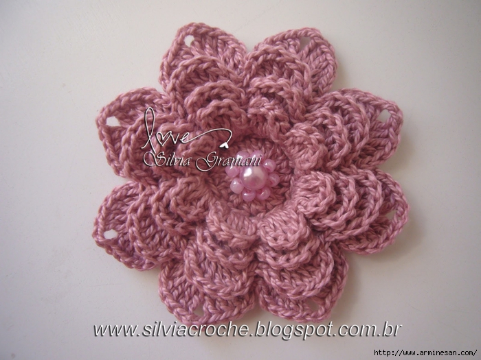 Silvia Gramani pap flor de croche (700x525, 258Kb)