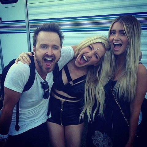 Aaron-Paul-his-wife-were-happy-meet-Ellie-Goulding (480x480, 53Kb)