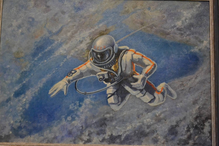 4016659_Leonov (700x466, 243Kb)