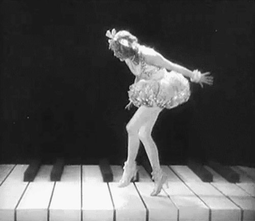 black-and-white-dance-dancing-dress-Favim.com-1464310 (500x434, 244Kb)