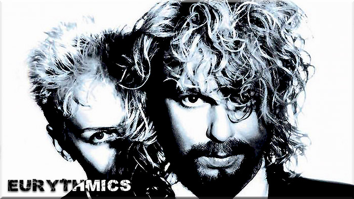 Eurythmics Love Is a Stranger (1983) (700x394, 130Kb)