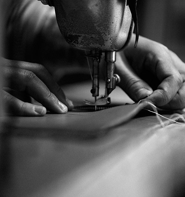 Как открыть швейное производство и ремонт одежды с нуля: оборудование, доходы, расходы