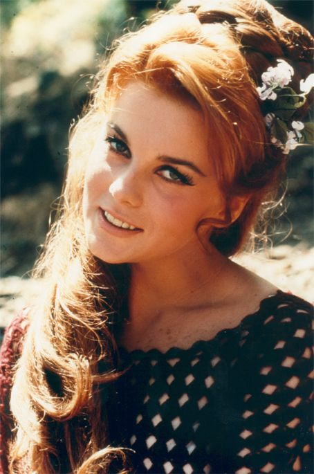 600full-ann--margret (454x685, 268Kb)