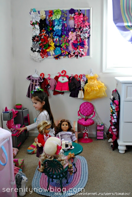 Organizing-Tips-for-American-Girl-Doll-Shoes-Accessories-Serenity Now blog (430x640, 228Kb)