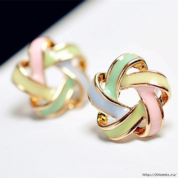 2015 New Fashion Novel Jewelry Color Stripe Earrings For Women Trendy Brincos Pequenos Stud Earrings E259/5863438_2015NewFashionNovelJewelryColorStripeEarringsForWomenTrendyBrincosPequenosStudEarringsE2591 (600x600, 133Kb)