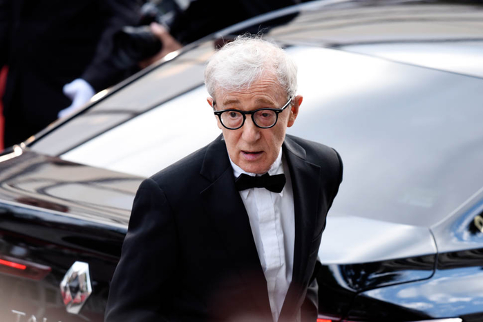 woody-allen-farrow-12may16-04 (700x467, 212Kb)