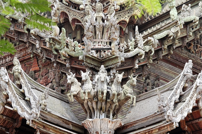 Храм-истины-в-Паттайе-Тайланд-13 (700x466, 469Kb)